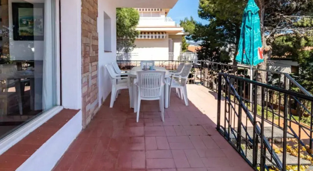 LA FARELLA 58 acogedor apartamento cerca de la playa, Забронировать Апартаменты/квартира Отели Льянсса с парковкой, рядом с Музей акварели Фонда Жозепа Мартинеса Лосано, Парковка