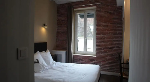 Hostellerie de la Porte Bellon, Rezervați Hotel Senlis Oise