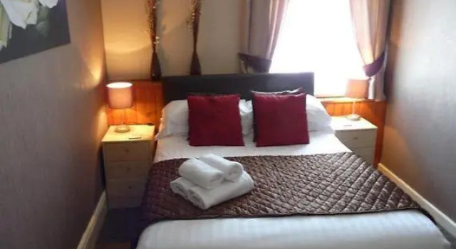 Двухместный номер Standard the cumbrian hotel