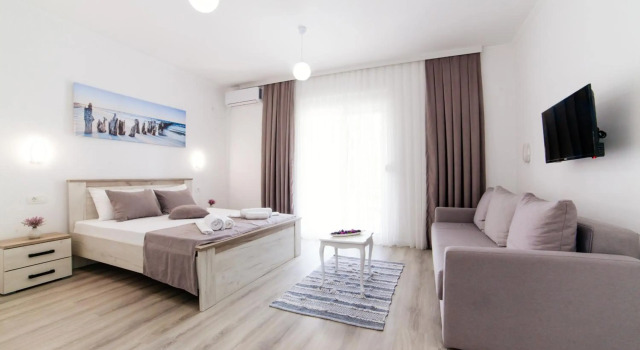 Apartments Hoxha