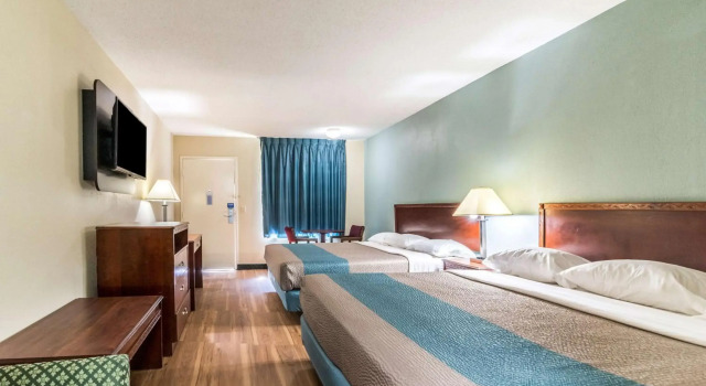 Motel 6 Kenly, NC, Varaa Motelli Kenly Pohjois-Carolina