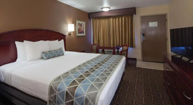 Номер Best Western Pasadena Inn