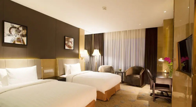 Двухместный клубный номер Standard Crowne Plaza Shanghai Noah Square by IHG