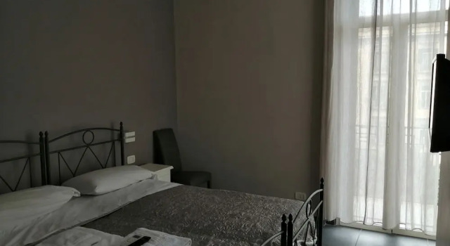 Nel Cuore della Città, Забронировать Отель Отели Неаполя с завтраком, рядом с Кафедральный собор Неаполя, Завтраки