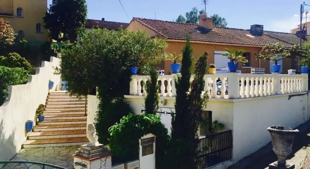 House With 2 Bedrooms in Cogolin, With Terrace - 4 km From the Beach