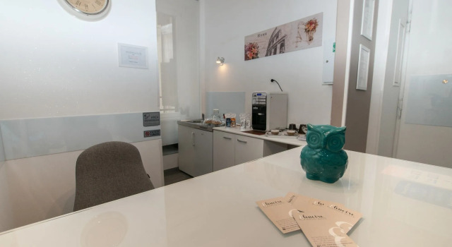 Elenoire Rooms & Suite, Забронировать Отель Отели Рима с парковкой, рядом с Собор Святого Петра, Парковка