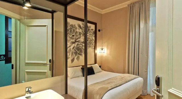 Номер Superior Hostal Central Barcelona