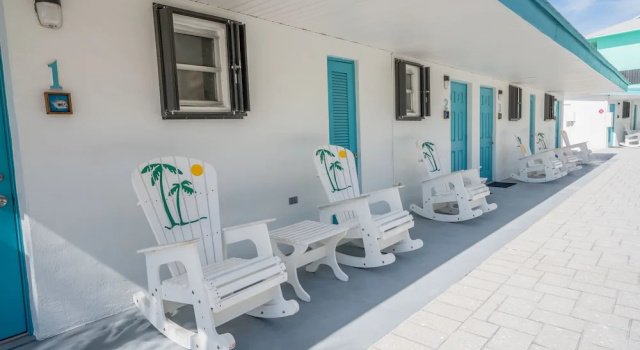 Четырёхместный номер Standard с видом на море Edgewater Lodge