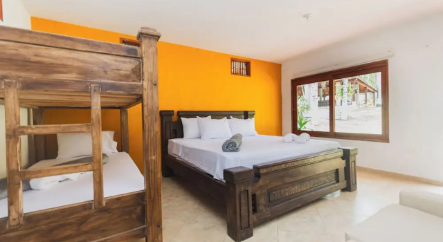 Четырёхместный номер Standard с видом на сад La Selva Hotel San Jeronimo
