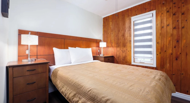 Семейное бунгало Coach House Inn