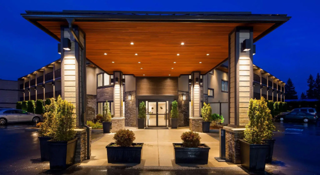 Кровать в общем номере Best Western Northgate
