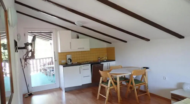 Студия Мансарда с балконом Seeapartments Kärnten