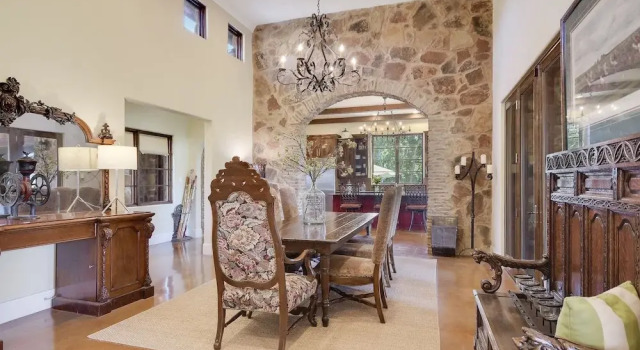 Sterns Estate #149387 4 Bedrooms 5 Bathrooms Estate, Rezervasyon Tatil Evi Sunset Valley Teksas