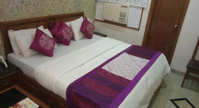 Jyoti Hotel, Rezervovat Hotel Hotely v Punjab s parkováním, Parkování