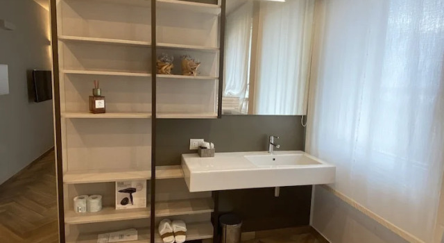 Двухместный номер Superior c 1 комнатой с балконом и с видом на озеро Bed & Breakfast LA HOME and Apartments