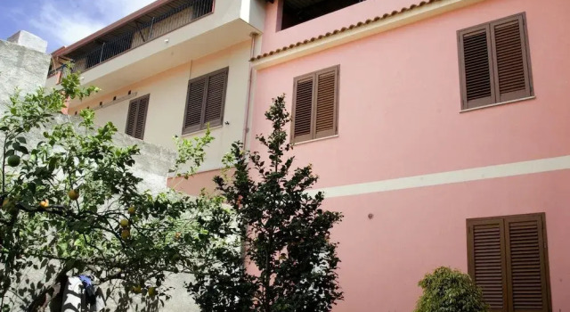 L'Agrifoglio di Emy, Rezervasyon Otel Guspini Costa Verde