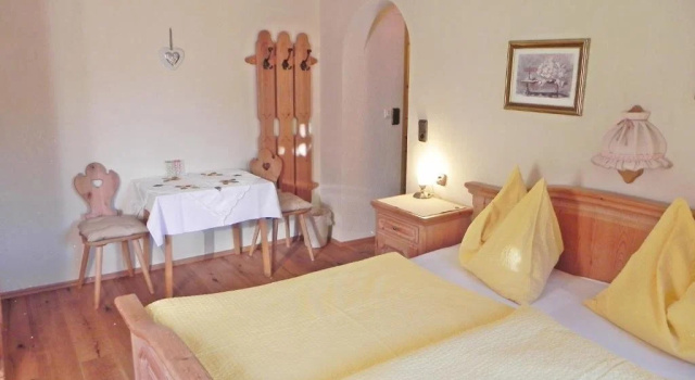 Haus Marienheim Pension, Rezervați Hotel Hoteluri în Carintia cu parcare, Parcare