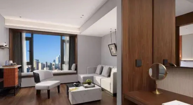 Люкс Executive ROYGEM Hotel (Changsha Wuyi Square, Huangtuling Metro Station, Changsha)