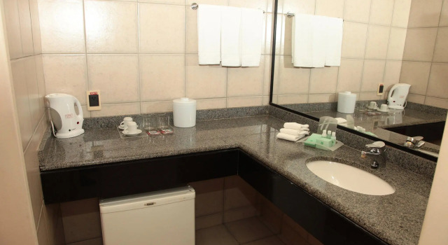 Четырёхместный номер Standard с видом на океан Holiday Inn Fortaleza by IHG