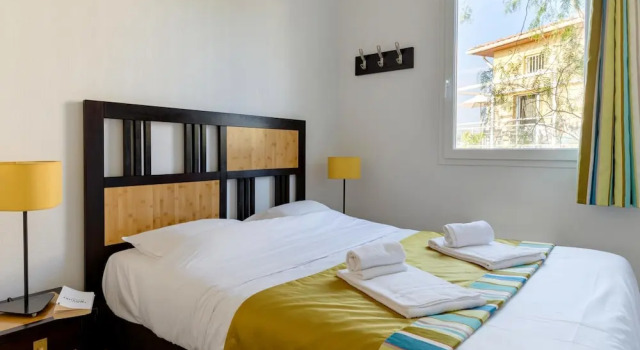 Sea View Duplex for 8 on Var Coast