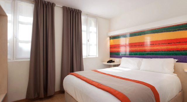 Hotel Paris La Fayette