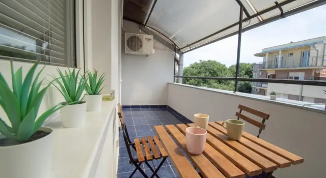 Central 1-bedroom apartment (50sqm) - Duke