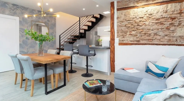 Апартаменты с 2 комнатами с балконом Sophisticated House With Terrace. Plaza del Realejo