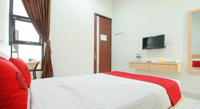 Wisma Lotus Syariah by RedDoorz