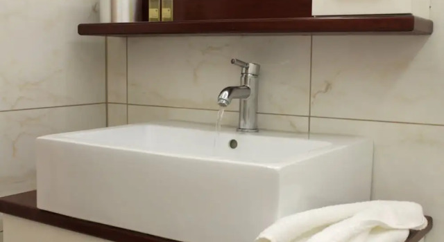 Трёхместный номер Standard с балконом Galaxy Art Hotel