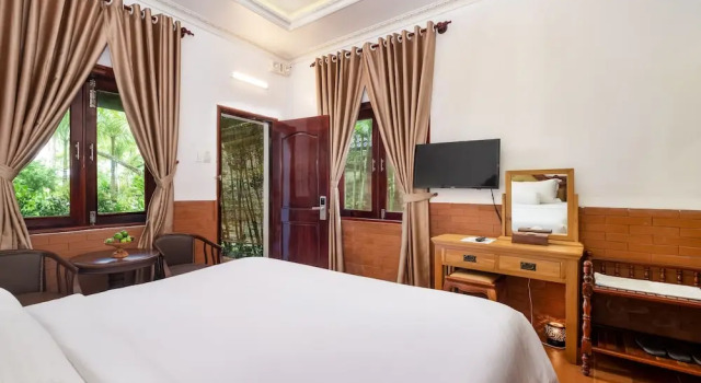 Номер Superior с балконом и с видом на сад Coco Palm Beach Resort
