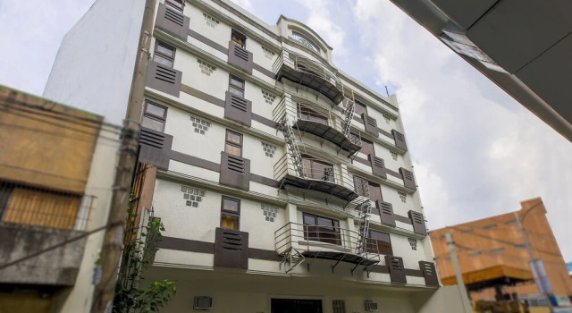 OYO 828 Keysabel 5 Hotel, Забронировать Отель Кесон-Сити 