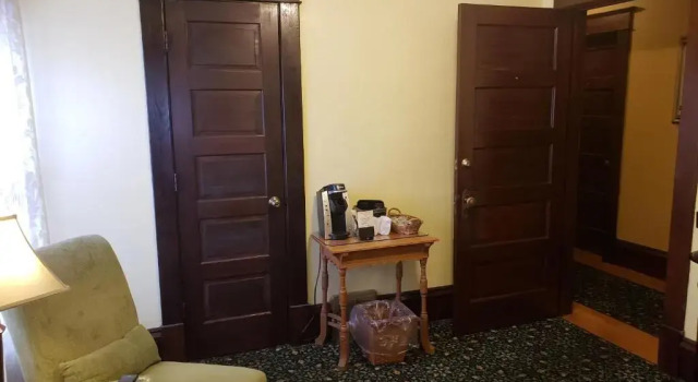 Двухместный люкс Greenbriar Inn