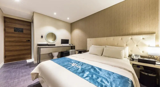 Номер Deluxe Hotel The Blue Cheonho