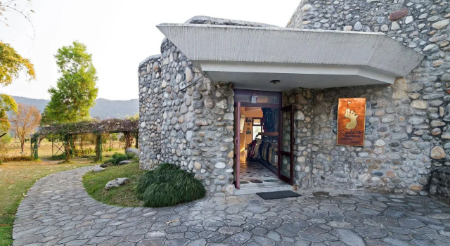 Bar Peepal Resort