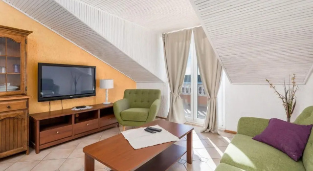 Awesome Apartment in Barbat na Rabu With 2 Bedrooms and Wifi