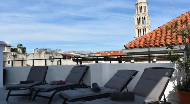 Apartment Baćo, Prenota Appartamento Splitska 
