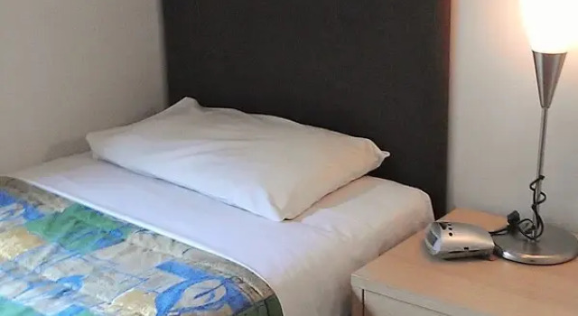Апартаменты Standard с 2 комнатами с балконом Ozstays Katz Apartments