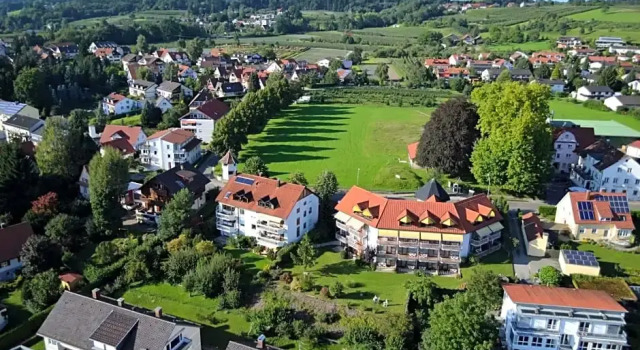 Номер Standard с балконом и с видом на озеро Hotel Garni Reulein