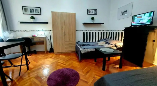 Апартаменты Gecko Centrum Studio Apartman