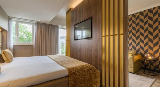 Двухместный номер Deluxe Leonardo Hotel Antwerp The Plaza