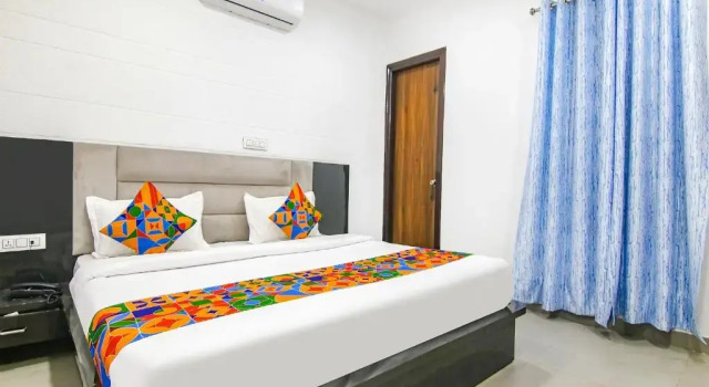 Номер Deluxe FabHotel Golden Gate I Amritsar