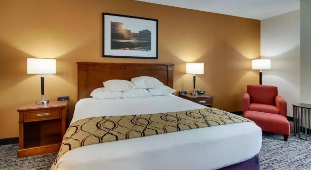 Номер Superior Drury Inn & Suites Meridian