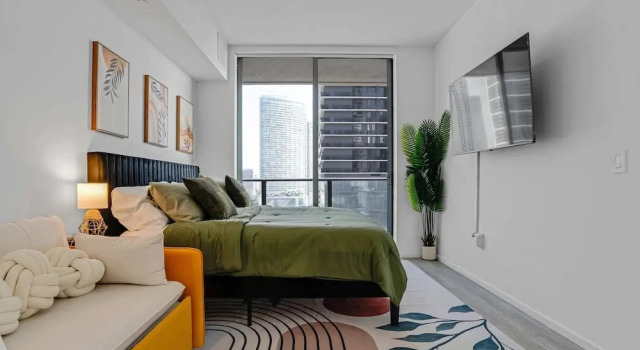 Коттедж Downtown Miami 2BR Skyline Bay View Balcony Corner Suite Luxe Pad