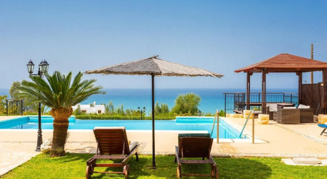 Villa Minoas Large Private Pool Walk to Beach Sea Views A C Wifi Eco-friendly - 2565