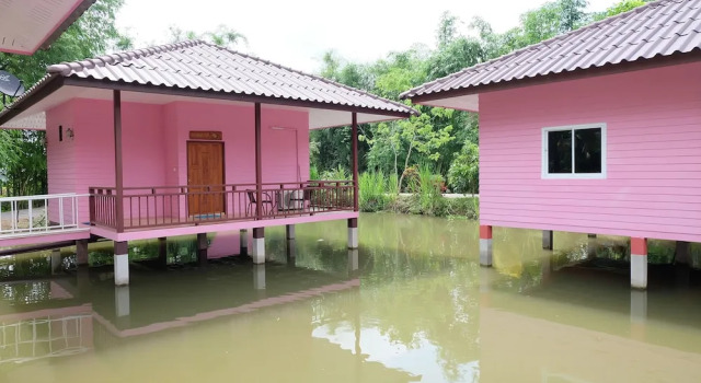 Baan Klang Nam Resort
