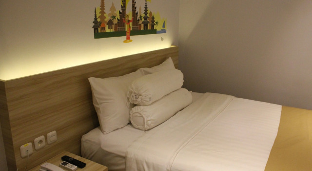 Central Front One Inn Jakarta Airport