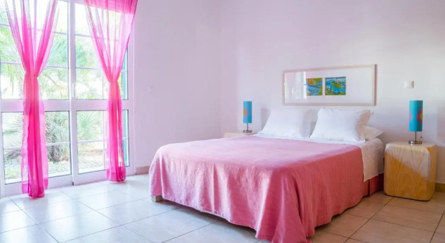 Casa das Cicas, Varaa Hotelli Porto Santo Madeira