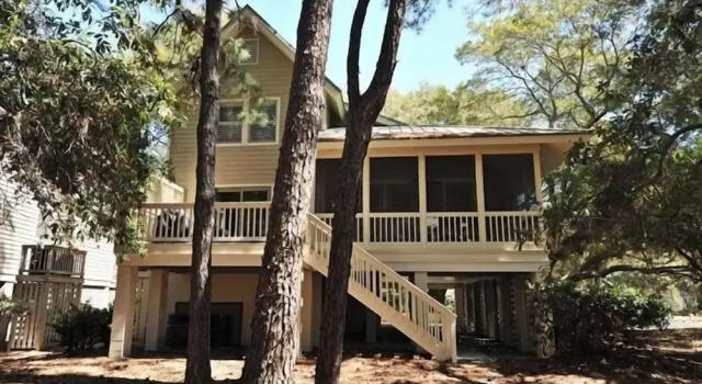 227 S. Sea Pines Drive at The Sea Pines Resort, Забронировать Курортный отель Курортные отели Южной Каролины, Курортный отель