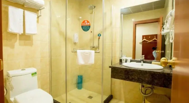 Номер Standard GreenTree Inn JiangSu ChangZhou South ChangWu Road West JingDe Road QianHuang Express Hotel