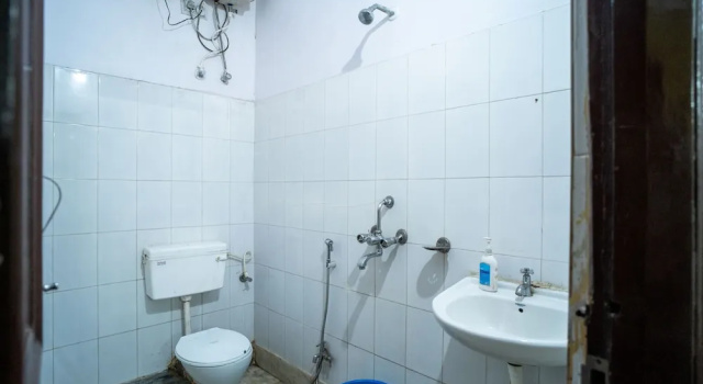 Номер Deluxe Hotel Atithi Bhawan